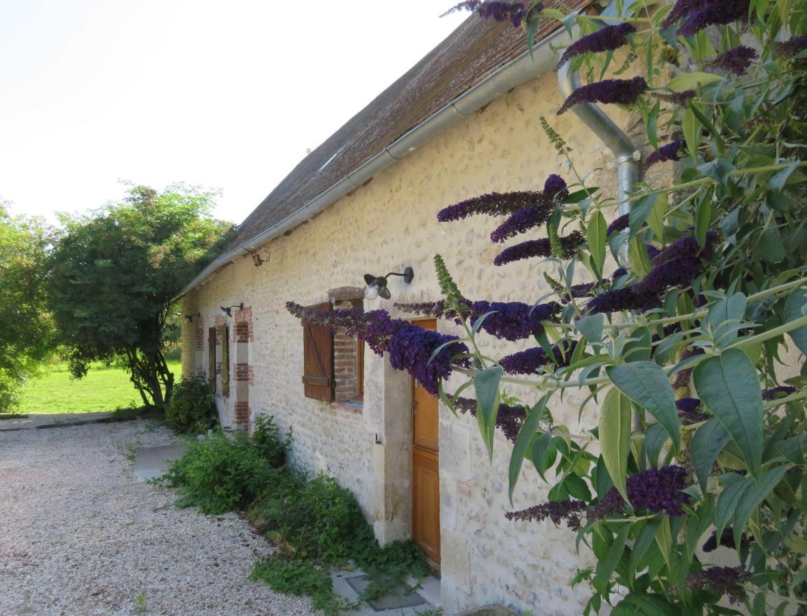 Chambres D'Hotes L'Echappee Belle Saint-Brisson-sur-Loire Exterior foto